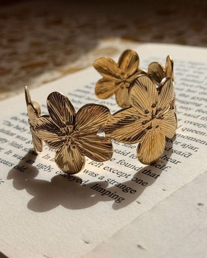 Fleur Royale Cuff