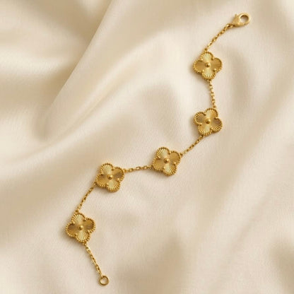 Amour Clover Bracelet